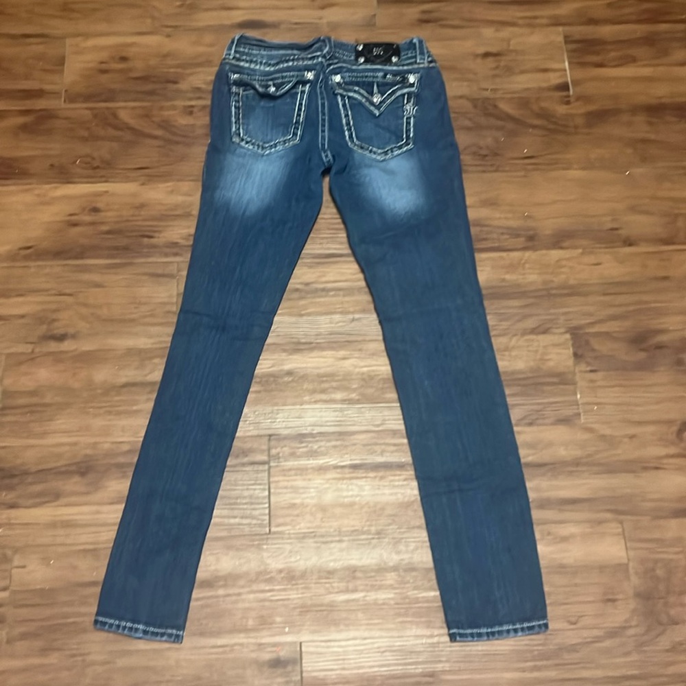 Miss Me Size 29 Skinny Jeans - Barely Worn!